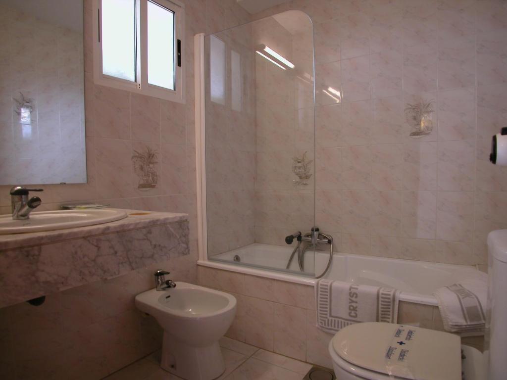 Hotel Crystal Park บินารอส ห้อง รูปภาพ
